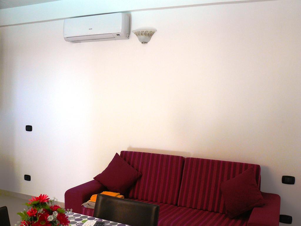 Oasi Tortuga Residence Piscina E Barbecue H24 마자라데발로 외부 사진