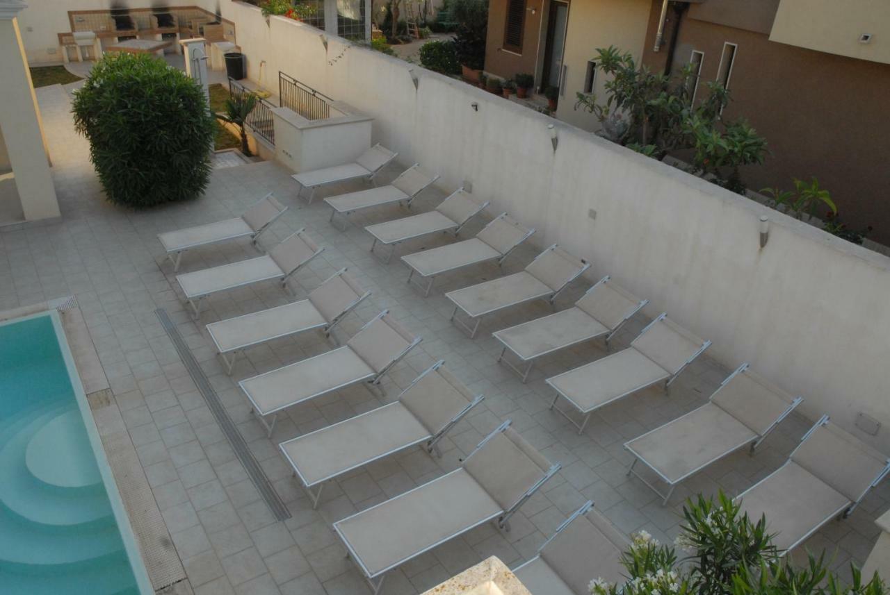 Oasi Tortuga Residence Piscina E Barbecue H24 마자라데발로 외부 사진