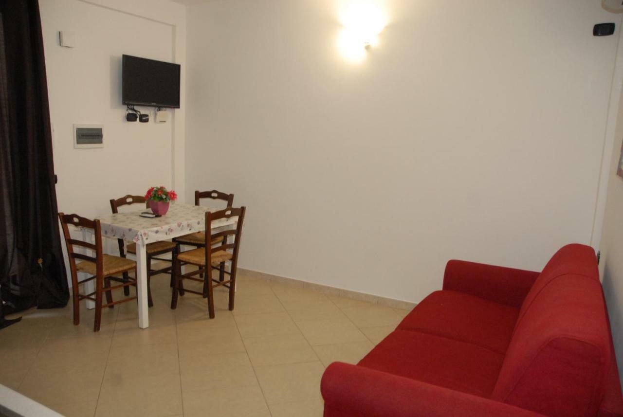 Oasi Tortuga Residence Piscina E Barbecue H24 마자라데발로 외부 사진